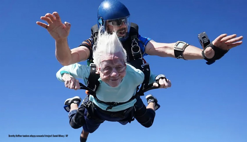 104 yaşındaki Dorothy Hoffner isimli kadın dünyanın en yaşlı paraşütçüsü olmak istiyor