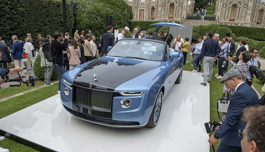 Dünyanın en pahalı otomobili Rolls-Royce Boat Tail'ın ikincisi yolda