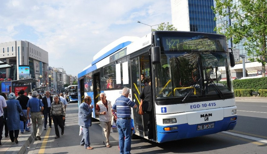 Ankara'da ücretsiz ulaşım kartı sahiplerini taşımayan 9 özel halk otobüsü parka çekildi