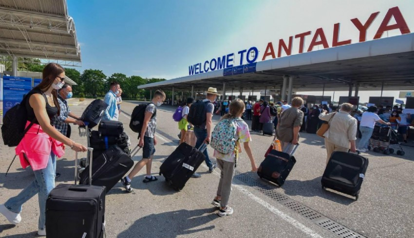 Antalya otelleri turist rekoruna hazır... Erken rezervasyon fırsatları devam ediyor