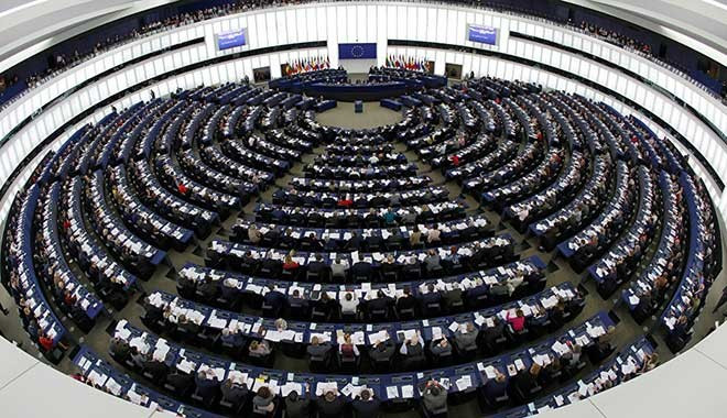Avrupa Komisyonu Türkiye Raporu: Ekonomi dahil her şey geriye gidiyor