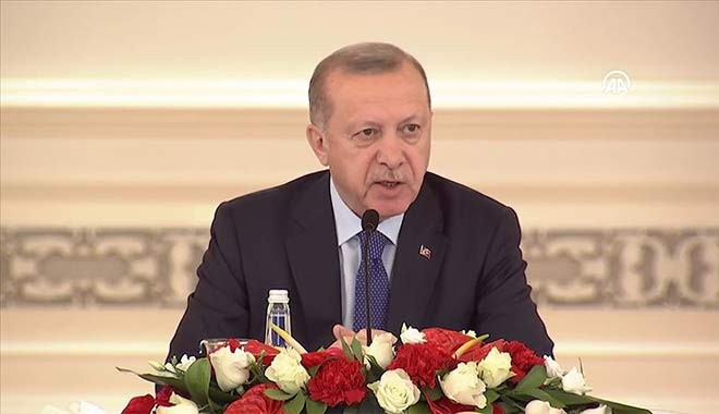 Cumhurbaşkanı Erdoğan dan çok önemli koronavirüs mesajı: Evlerden çıkmayın