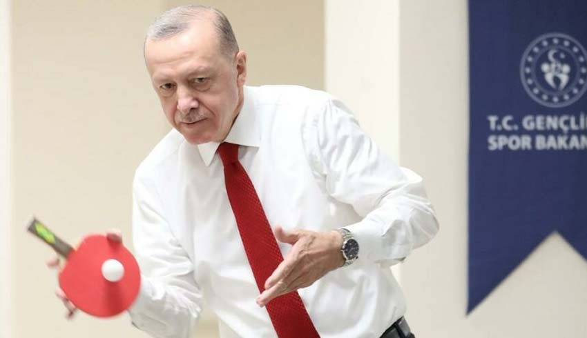 Erdoğan ın masa tenisindeki raket tutuşu, NFT ye dönüştürüldü