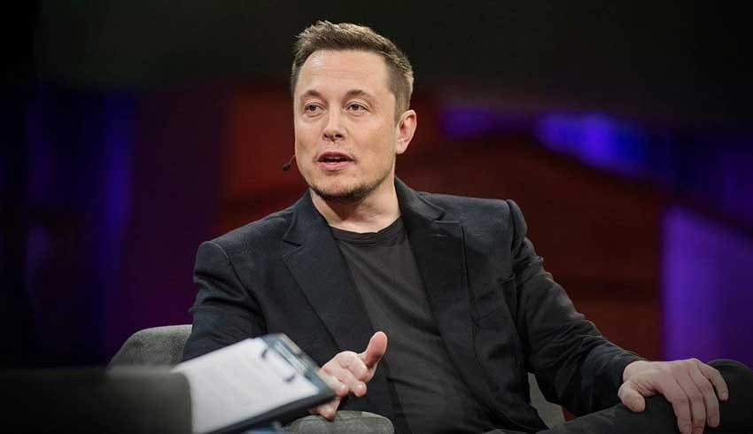 Elon Musk, iflas eden Silicon Valley Bank ı satın alabileceğini açıkladı