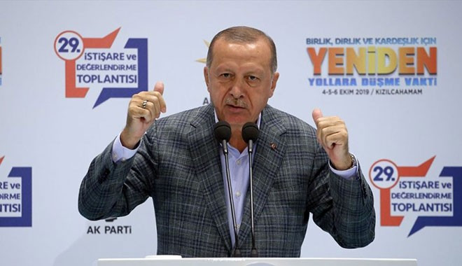 Erdoğan: Faiz oranları geriledi, daha da gerileyecek