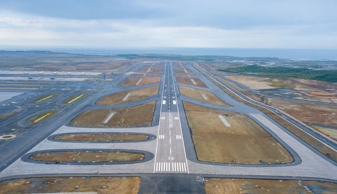 İstanbul Havalimanı üçüncü pistinin yüzde 40’ı uçtu