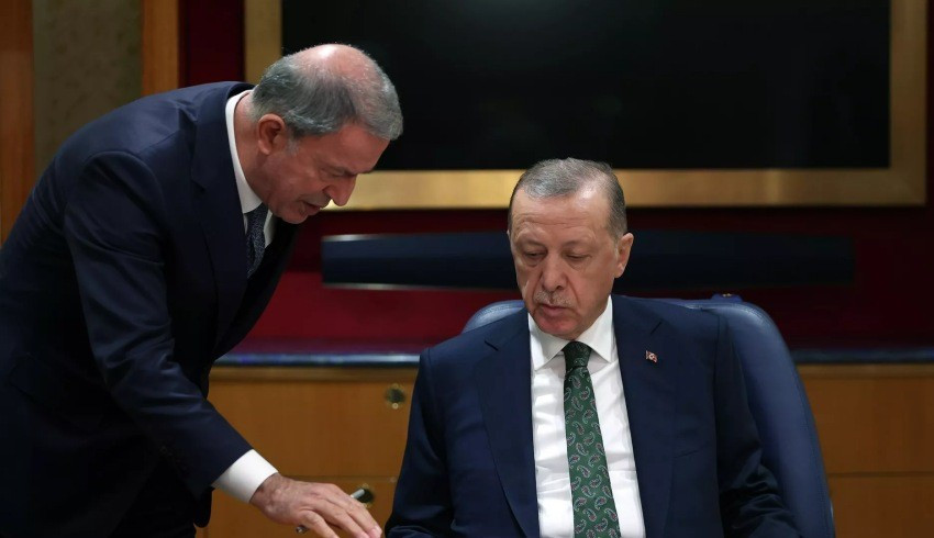 Erdoğan, Milli Savunma Bakanı Akar dan harekat bilgisi aldı