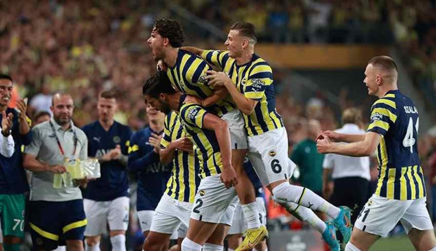 Fenerbahçe, Dinamo Kiev i 2-1 yıktı