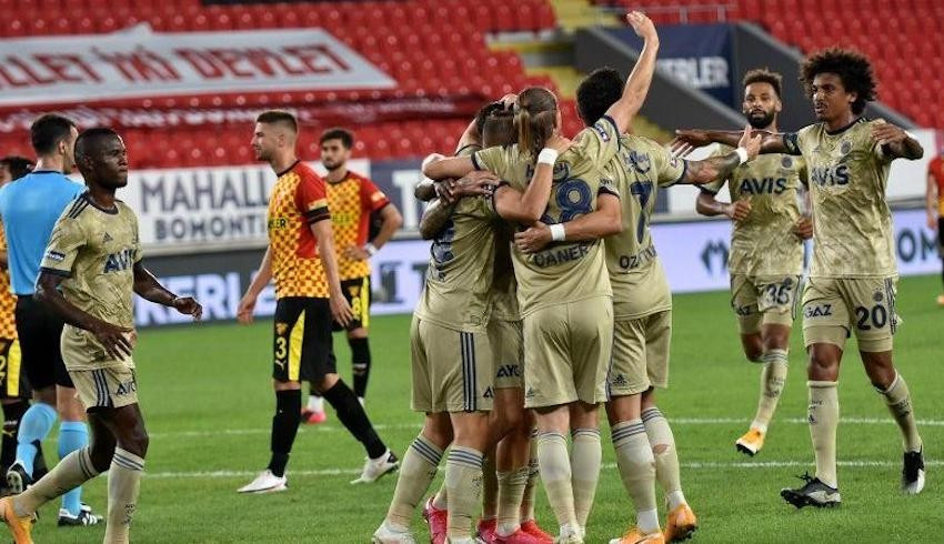 Fenerbahçe, Göztepe yi yendi liderlik koltuğuna oturdu