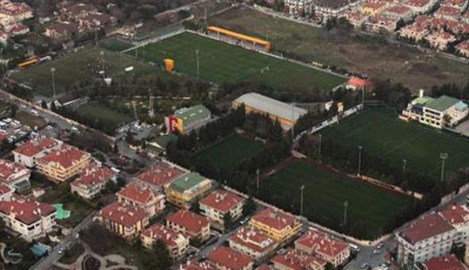 Galatasaray ın 2.2 milyarlık projesi feshedildi