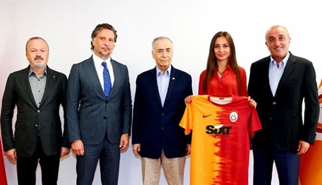 Galatasaray, yeni forma sponsorundan kaç milyon alacak?