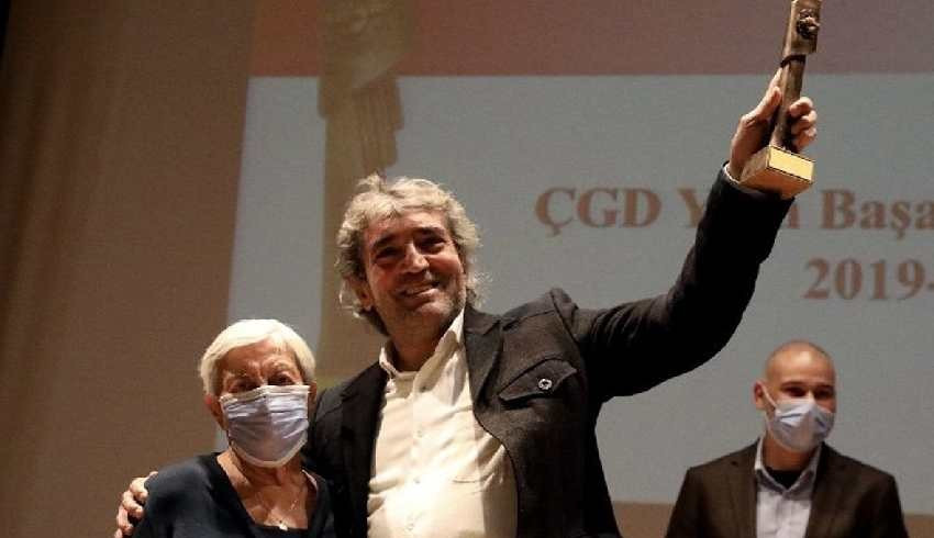 Gazeteci Ali Ekber Ertürk 54 yaşında hayatını kaybetti