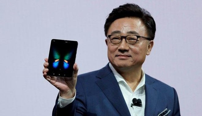 Huawei, Samsung a yetişirken Apple düşüşte