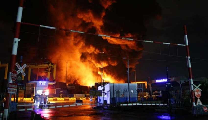 İskenderun Limanı nda yangın üç gündür sürüyor