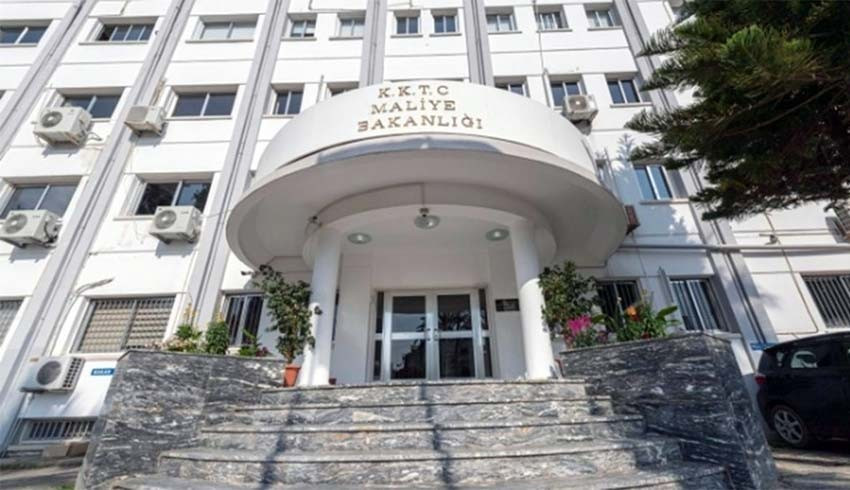 KKTC Maliye Bakanlığının elektriği, borç nedeniyle kesildi