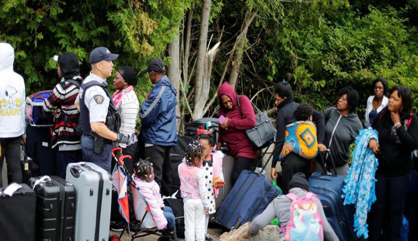 Kanada, sığınmacıları ABD ye gönderiyor