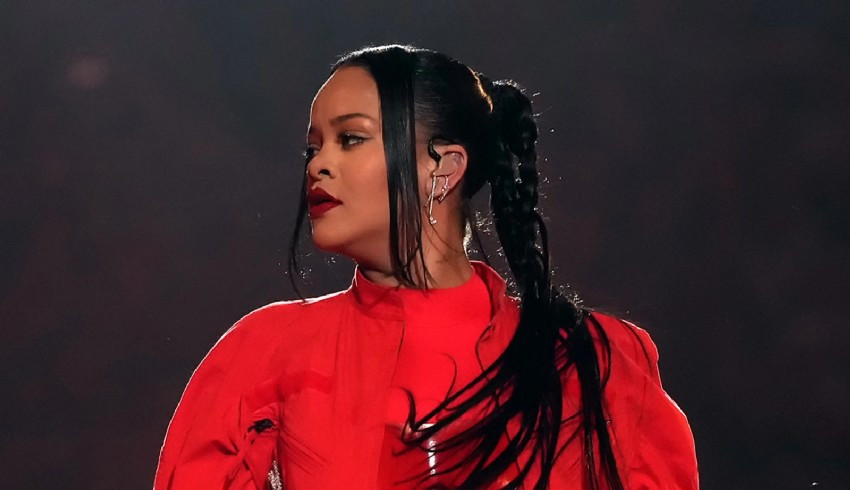 Rihanna lüks evinin haftalık kirası 500 bin dolar