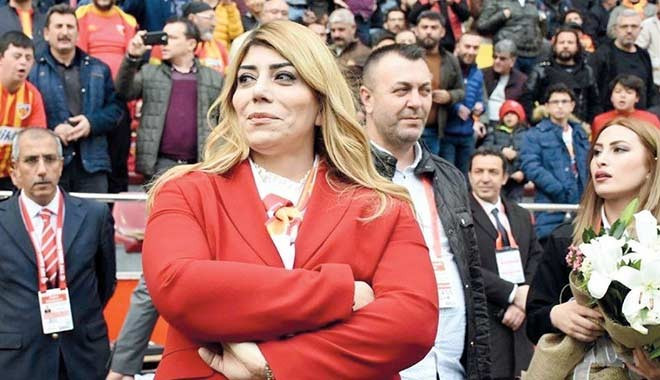 Kayserispor Başkanı Berna Gözbaşı ya ‘Çirkin kadın’ dedi, savcı 2 yıl hapis istedi