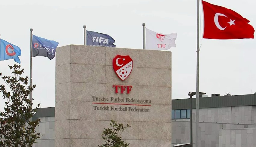 TFF binasına silahlı saldırı: Mermi Hamit Altıntop un üstünden geçti