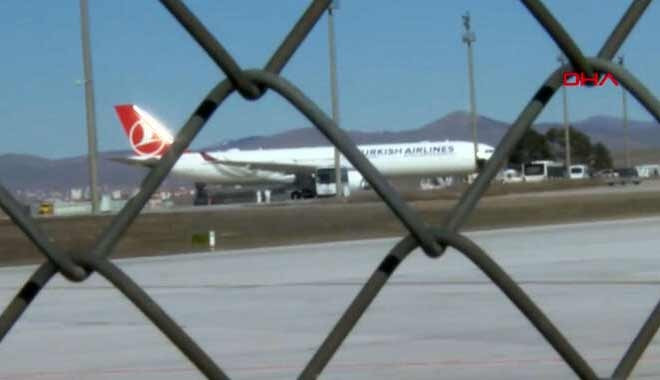 Tahran dan gelen uçak koronavirüs şüphesiyle Ankara ya acil iniş yaptı