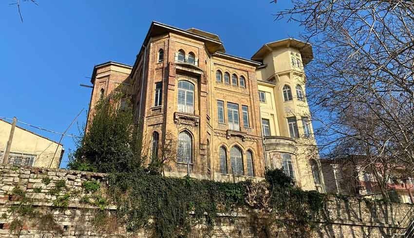 Tarihi Bulgur Palas binası satıldı!