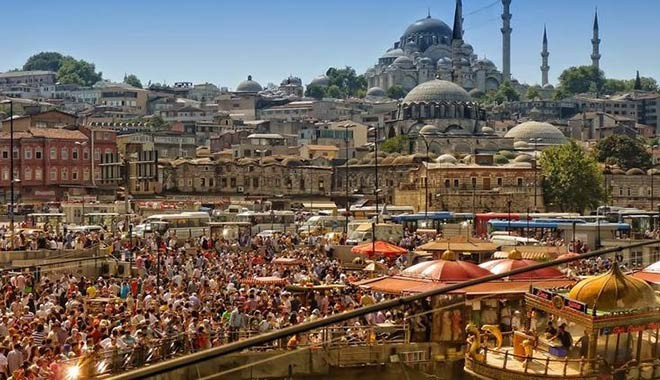 İstanbul Valiliği kentteki Suriyeli göçmenler için tarih verdi