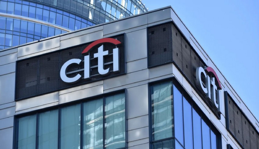 Citigroup da 300’den fazla üst düzey yönetici işten çıkarıldı.
