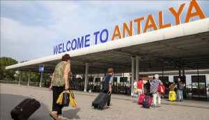Antalya’ya turist akını...Rus ve Almanlar ilk sırada