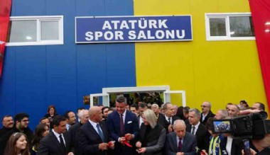 Depremden etkilen her ile Atatürk Spor Salonu yapacak