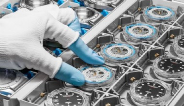 Dünyaca ünlü saat firması Rolex, 1 milyar dolarlık yeni fabrika açmaya hazırlanıyor