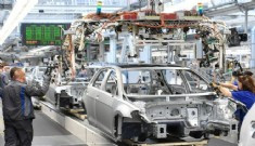 Toyota, parça sorunu nedeniyle üretimi durduruyor