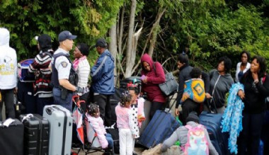 Kanada, sığınmacıları ABD'ye gönderiyor