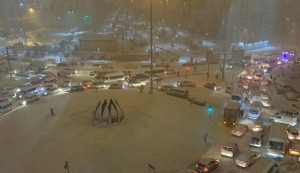 Kar sürücüleri esir aldı! Gaziantep'te hayat felç oldu
