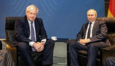 Putin'den İngiltere'ye şok tehdit: Füzeyle bir dakika sürer