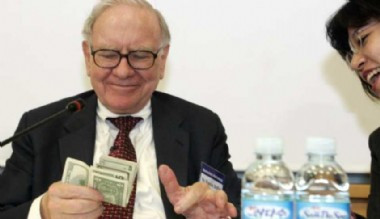 Warren Buffet o hisseden 120 Milyar Dolar kazandı