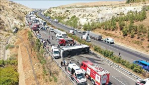 Gaziantep'te 16 kişinin öldüğü kazaya ilişkin otobüs şoförüne 16 yıl hapis