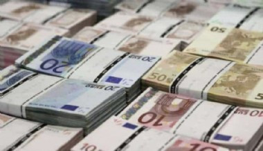 Hazineden euro cinsi devlet iç borçlanma senedi ve kira sertifikası ihracı