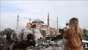 Türkiye'ye yılın ilk ayında gelen yabancı ziyaretçi 2 milyonu aştı